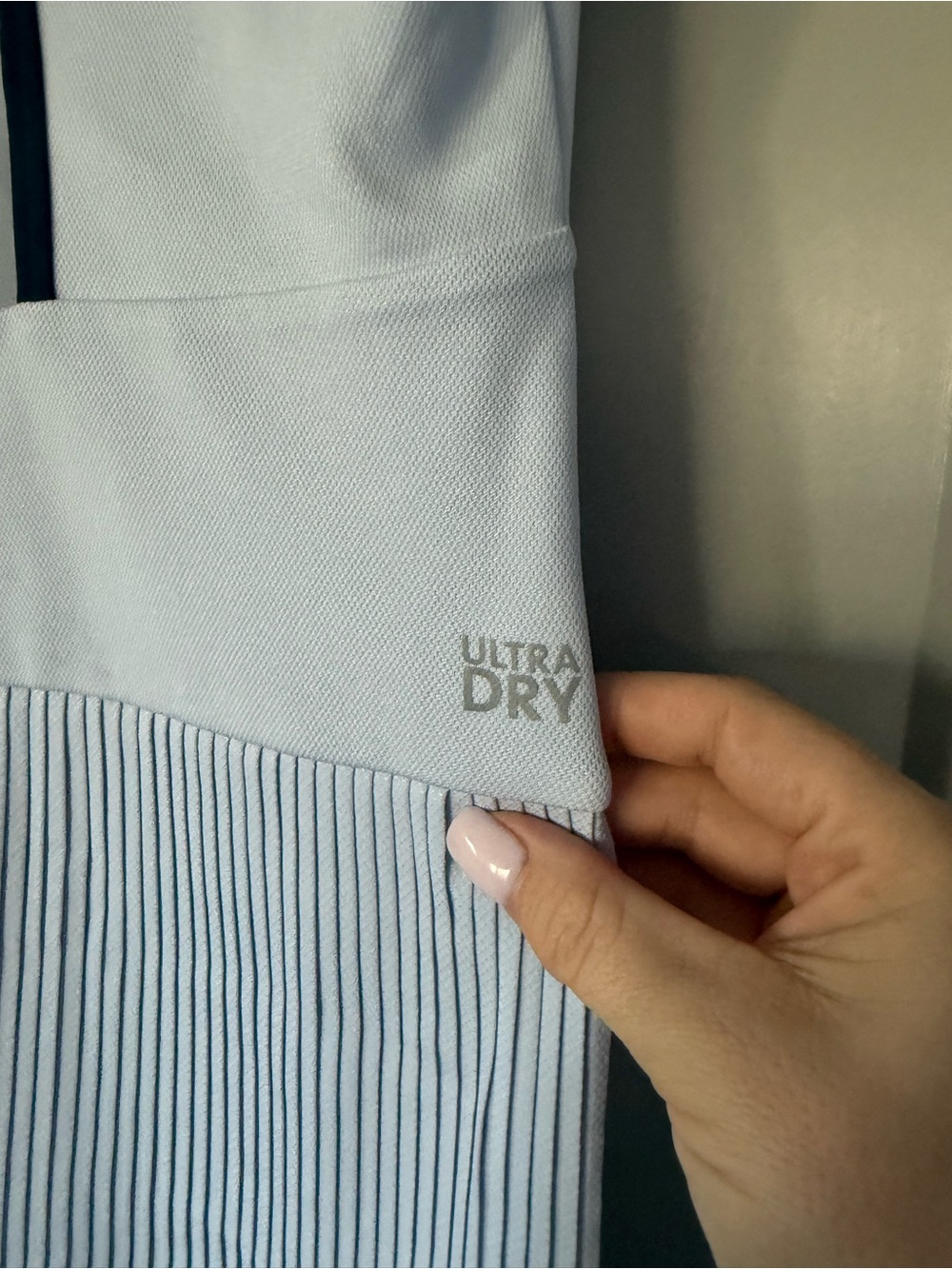 Lacoste Light Blue Pleated Tennis Dress with Contrast Trim Size 4 - Picture 6 of 11